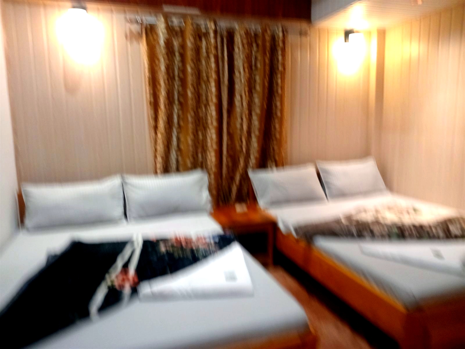 Warm Wooden Bed Interiors